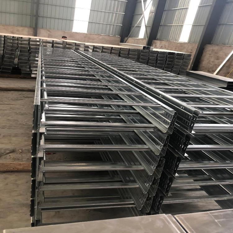 梯架式電纜橋架